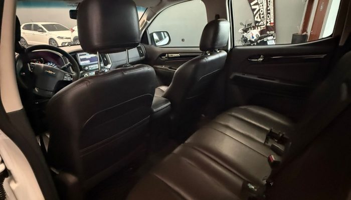 WhatsApp-Image-2025-06-05-at-10.12.20-3-1