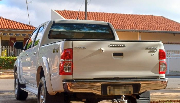 toyota-hilux-4